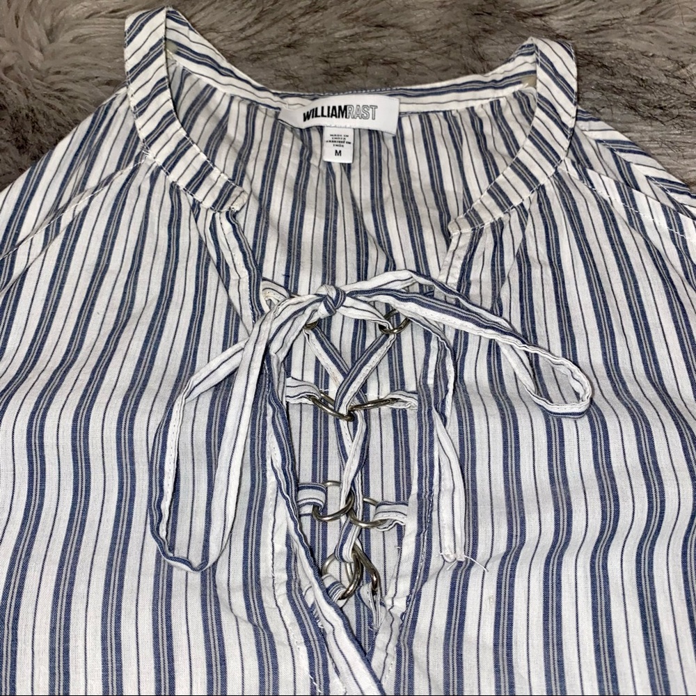 NEW William Rast Blouse - Picture 3 of 7